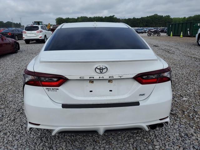 4T1S11AK6PU794609 - 2023 TOYOTA CAMRY SE NIGHT SHADE WHITE photo 6