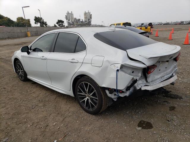 4T1G11AK3PU103557 - 2023 TOYOTA CAMRY SE NIGHT SHADE WHITE photo 2