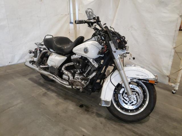 1HD1FCW114Y621323 - 2004 HARLEY-DAVIDSON FLHTCUI 白色 照片 1