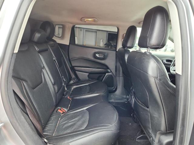 3C4NJDCB3MT601547 - 2021 JEEP COMPASS LIMITED SILVER photo 10