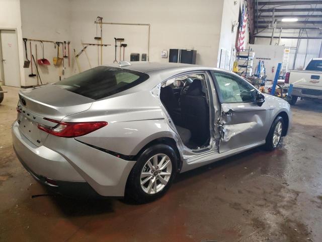4T1DBADK3SU521816 - 2025 TOYOTA CAMRY XSE SILVER photo 3