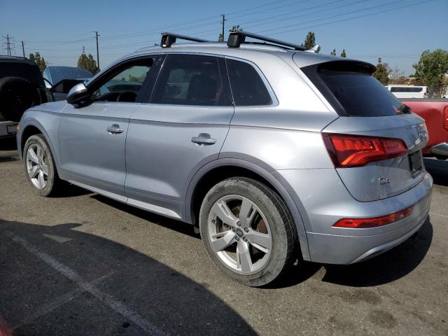 WA1BNAFY1K2027920 - 2019 AUDI Q5 PREMIUM PLUS SILVER photo 2