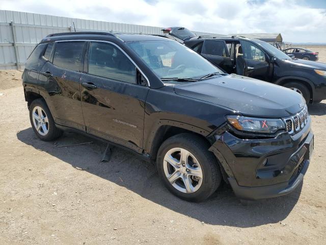 3C4NJDBN5PT535020 - 2023 JEEP COMPASS LATITUDE 黑色 照片 4