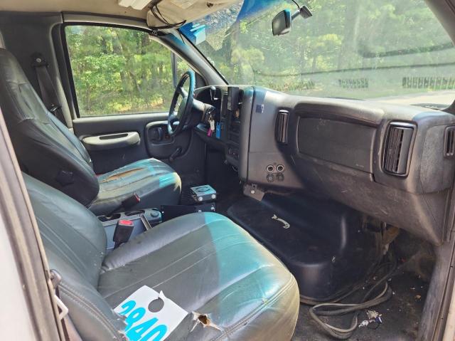 1GDE5E1949F411599 - 2009 GMC C5500 C5E042 WHITE photo 5