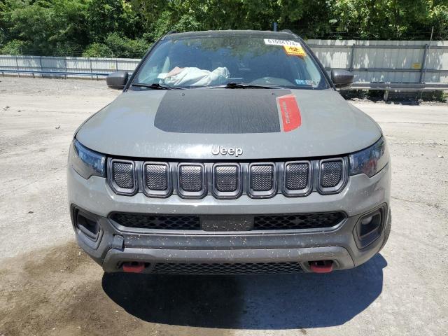 3C4NJDDB8NT153919 - 2022 JEEP COMPASS TRAILHAWK GRAY photo 5