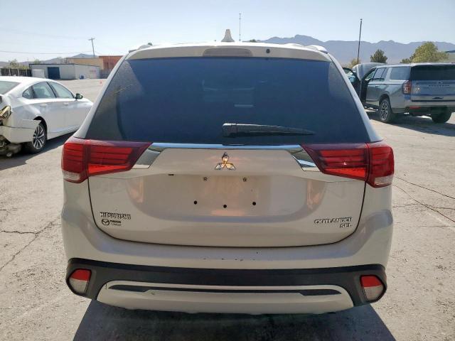 JA4AZ3A39KZ041109 - 2019 MITSUBISHI OUTLANDER SE WHITE photo 6