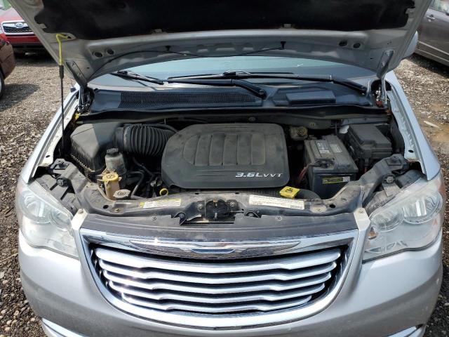 2A4RR5DG9BR715878 - 2011 CHRYSLER TOWN & COU TOURING SILVER photo 12