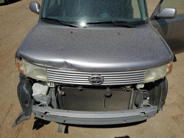 JTLKT334064041167 - 2006 TOYOTA SCION XB SILVER photo 11
