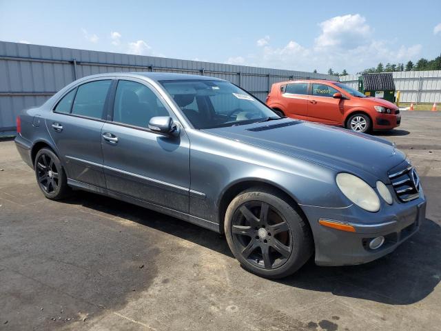 WDBUF87X18B253232 - 2008 MERCEDES-BENZ E 350 4MATIC GRAY photo 4