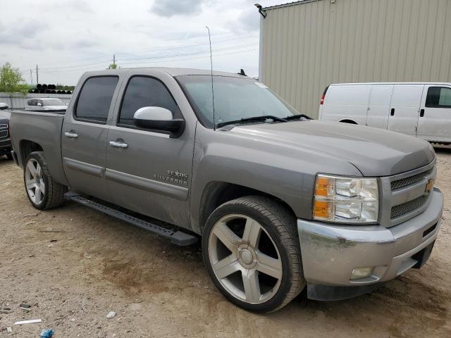 3GCPCSE29DG142800 - 2013 CHEVROLET SILVERADO C1500 LT GRAY photo 4