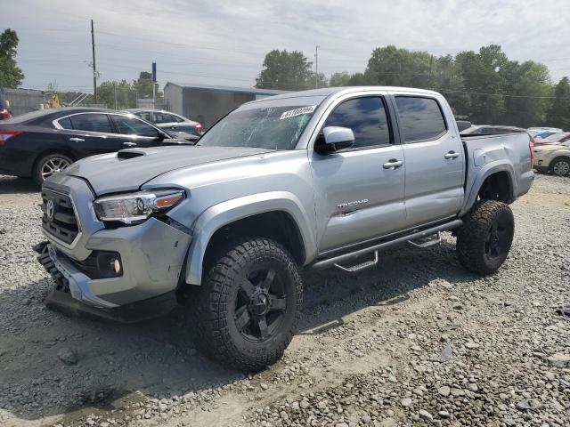 5TFCZ5AN7HX080023 - 2017 TOYOTA TACOMA DOUBLE CAB SILVER photo 1