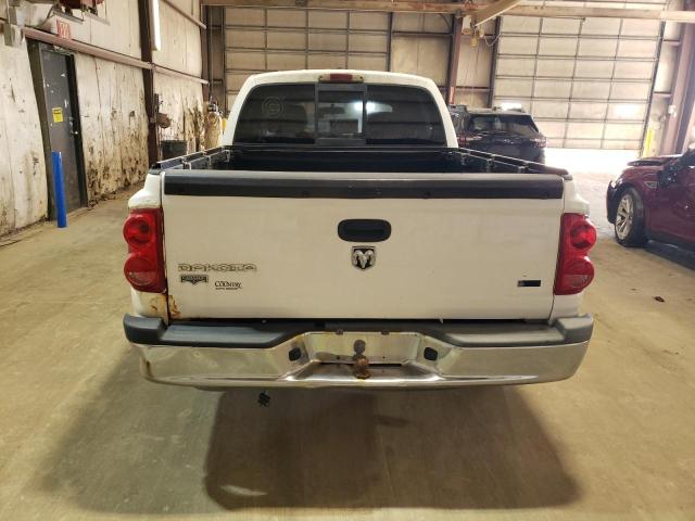 1D7HW58N78S608148 - 2008 DODGE DAKOTA QUAD LARAMIE WHITE photo 6