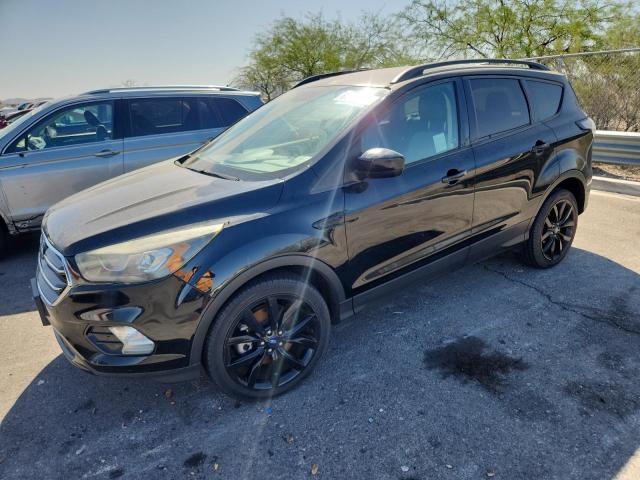 2017 FORD ESCAPE SE, null