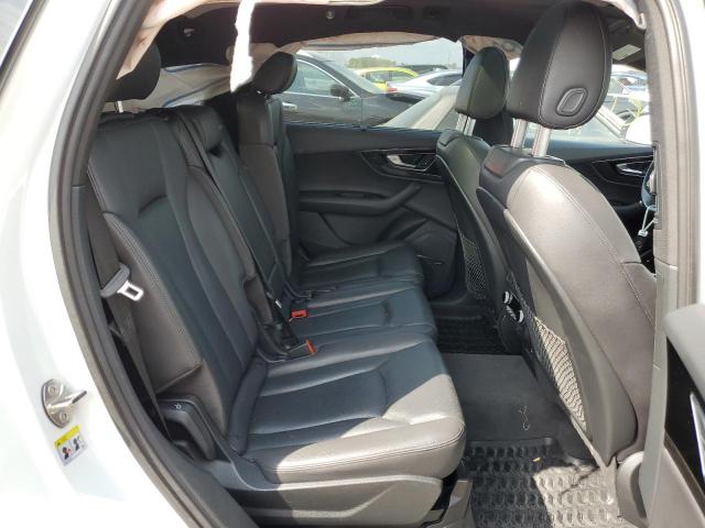 WA1VAAF7XJD012643 - 2018 AUDI Q7 PRESTIGE 白色 照片 10