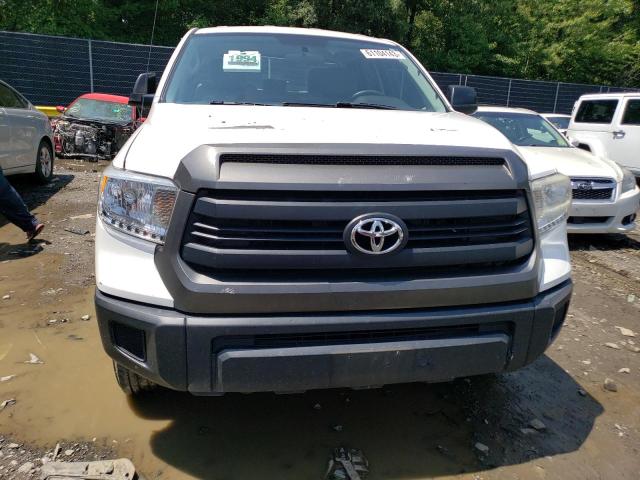 5TFUM5F1XGX065748 - 2016 TOYOTA TUNDRA DOUBLE CAB SR/SR5 WHITE photo 5