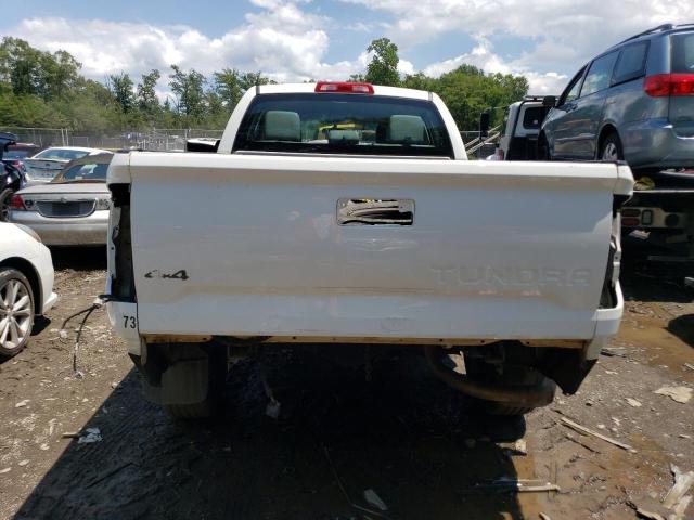 5TFUM5F1XGX065748 - 2016 TOYOTA TUNDRA DOUBLE CAB SR/SR5 WHITE photo 6