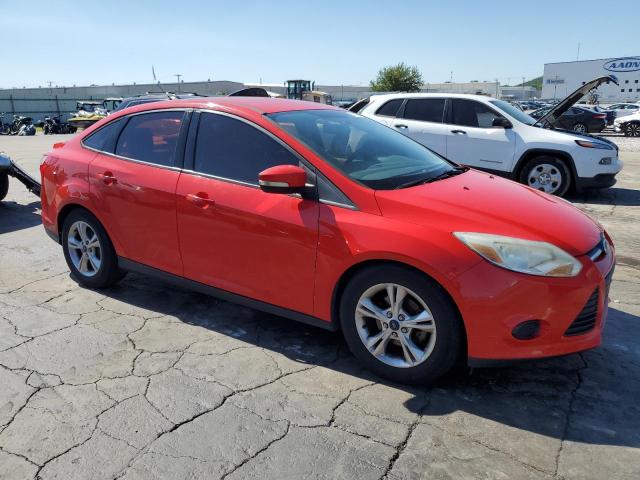 1FADP3F23EL175443 - 2014 FORD FOCUS SE RED photo 4