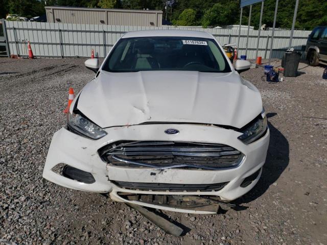 1FA6P0G7XF5130989 - 2015 FORD FUSION S WHITE photo 5