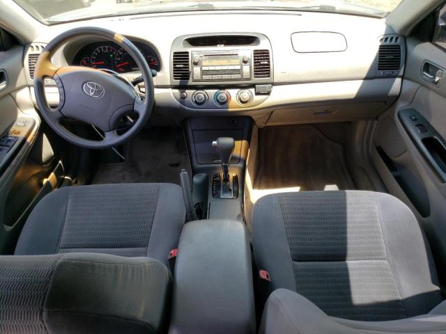 4T1BF30K95U617094 - 2005 TOYOTA CAMRY LE ნაცრისფერი ფოტო 8