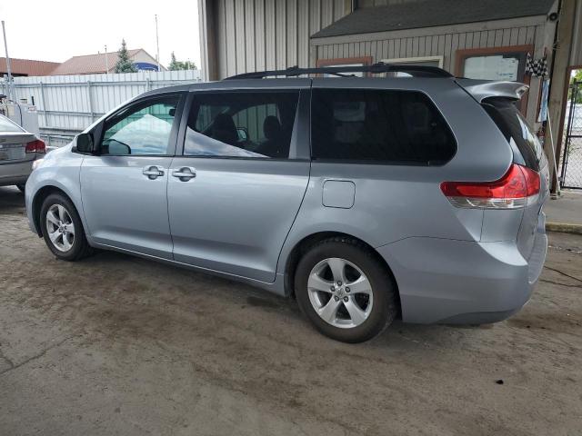 5TDKK3DC0ES477248 - 2014 TOYOTA SIENNA LE GRAY photo 2