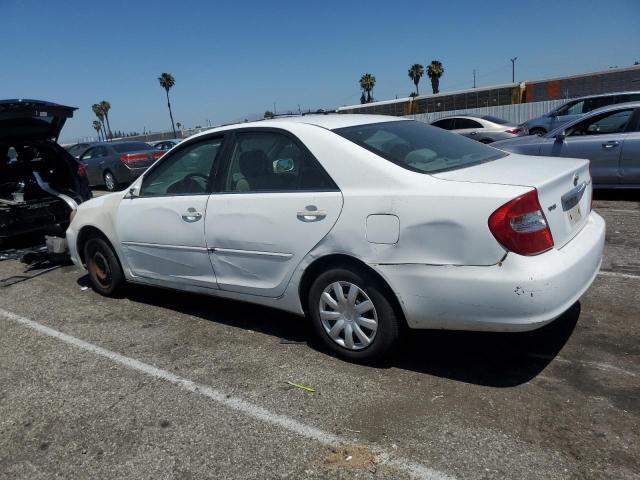 4T1BE32K52U071065 - 2002 TOYOTA CAMRY LE WHITE photo 2