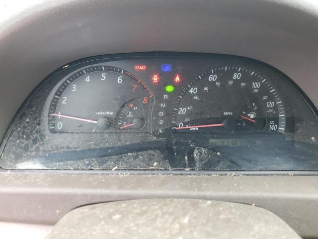 4T1BE32K52U071065 - 2002 TOYOTA CAMRY LE WHITE photo 9