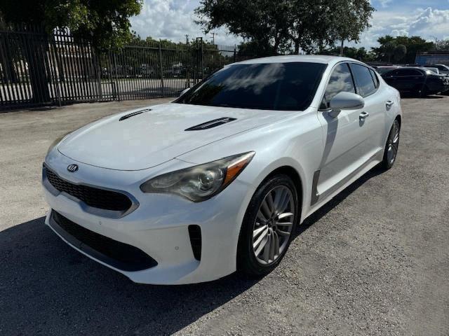 2018 KIA STINGER, null