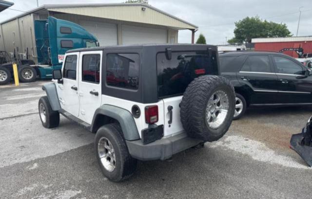 1C4BJWDG6DL582321 - 2013 JEEP WRANGLER U SPORT Beyaz fotoğraf 3
