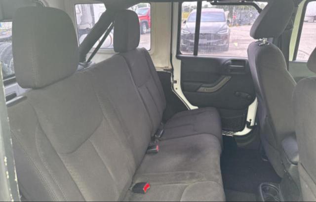 1C4BJWDG6DL582321 - 2013 JEEP WRANGLER U SPORT Beyaz fotoğraf 6