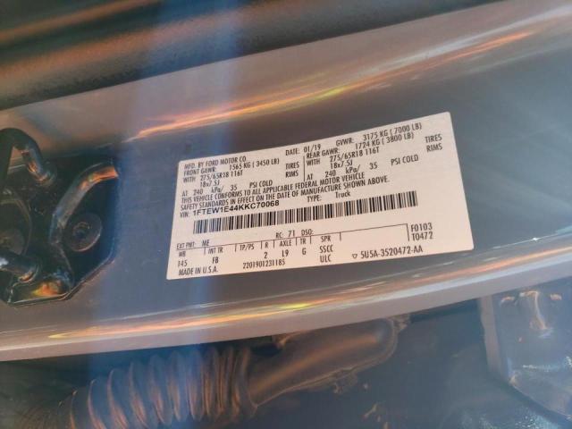 1FTEW1E44KKC70068 - 2019 FORD F150 SUPERCREW GRAY photo 13