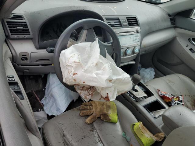 4T1BE46K49U407153 - 2009 TOYOTA CAMRY BASE SILVER photo 8