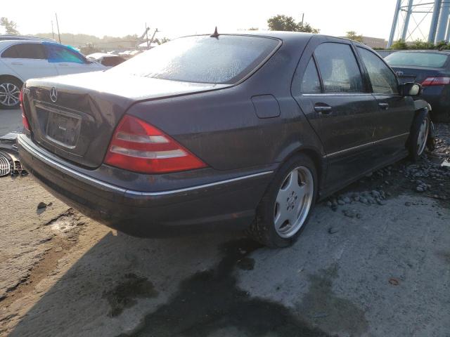 WDBNG75J52A305579 - 2002 MERCEDES-BENZ S 500 CHARCOAL photo 3