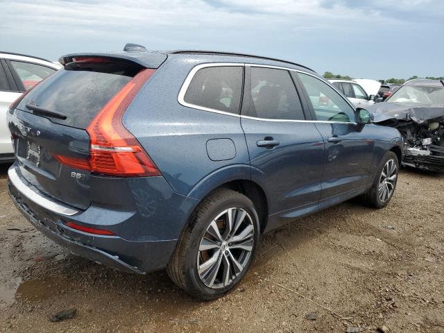 YV4L12RK3N1926451 - 2022 VOLVO XC60 B5 MOMENTUM BLUE photo 3