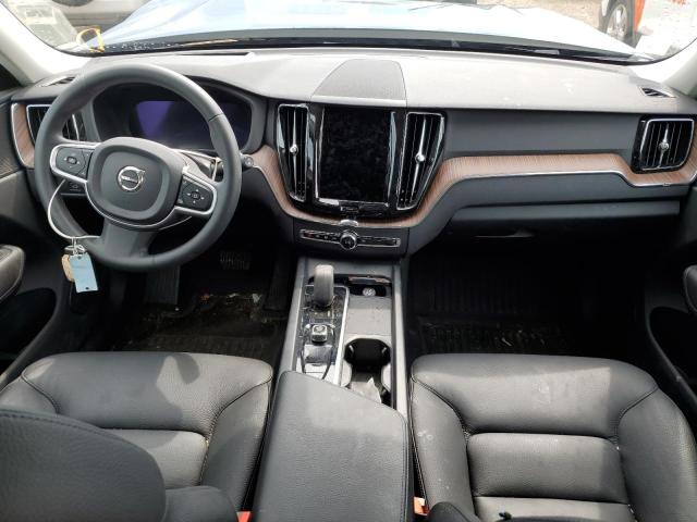 YV4L12RK3N1926451 - 2022 VOLVO XC60 B5 MOMENTUM BLUE photo 8