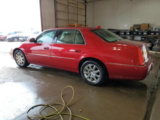 1G6KH5E67BU147345 - 2011 CADILLAC DTS PREMIUM COLLECTION RED photo 2