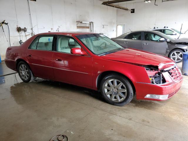 1G6KH5E67BU147345 - 2011 CADILLAC DTS PREMIUM COLLECTION RED photo 4