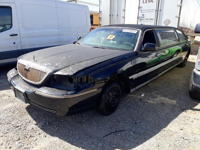 1L1FM81W13Y674855 - 2003 LINCOLN TOWN CAR EXECUTIVE BLACK photo 1