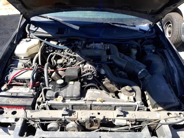 1L1FM81W13Y674855 - 2003 LINCOLN TOWN CAR EXECUTIVE BLACK photo 11