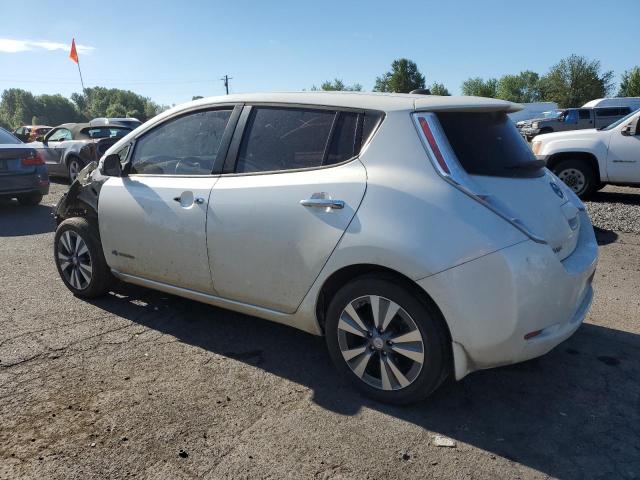 1N4BZ0CP2GC305618 - 2016 NISSAN LEAF SV WHITE photo 2