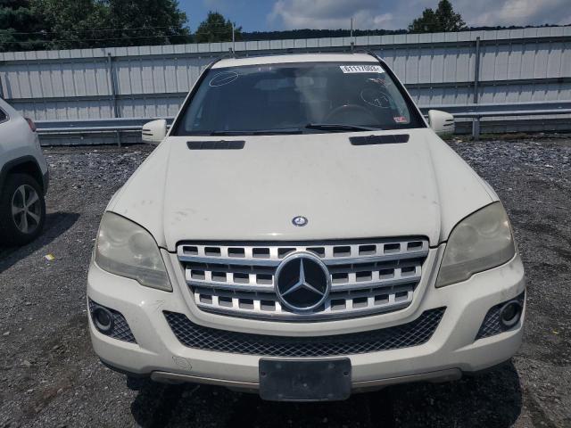 4JGBB8GBXBA652643 - 2011 MERCEDES-BENZ ML 350 4MATIC WHITE photo 5