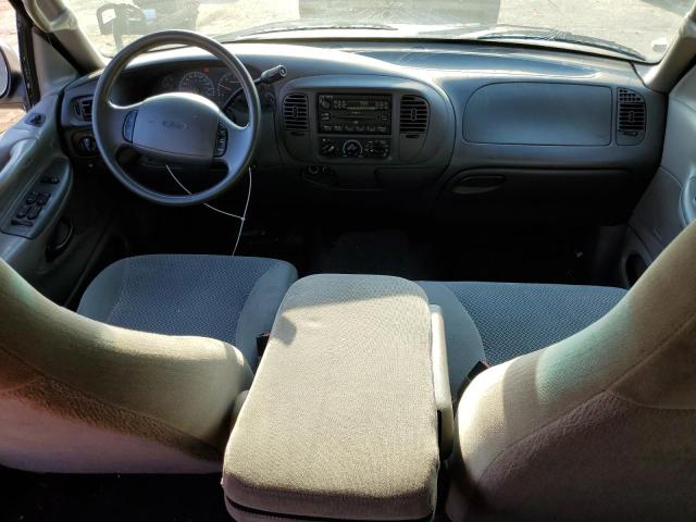 1FMRU15W51LB50972 - 2001 FORD EXPEDITION XLT 银色 照片 8