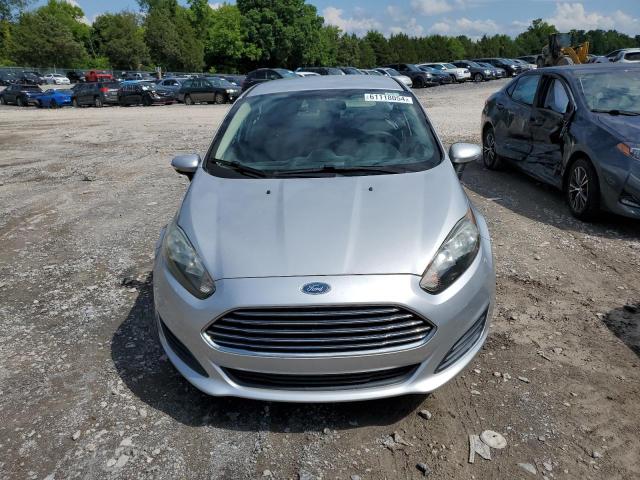 3FADP4BJ8FM157460 - 2015 FORD FIESTA SE SILVER photo 5