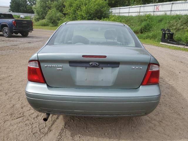 1FAFP34NX5W284132 - 2005 FORD FOCUS ZX4 GRAY photo 6