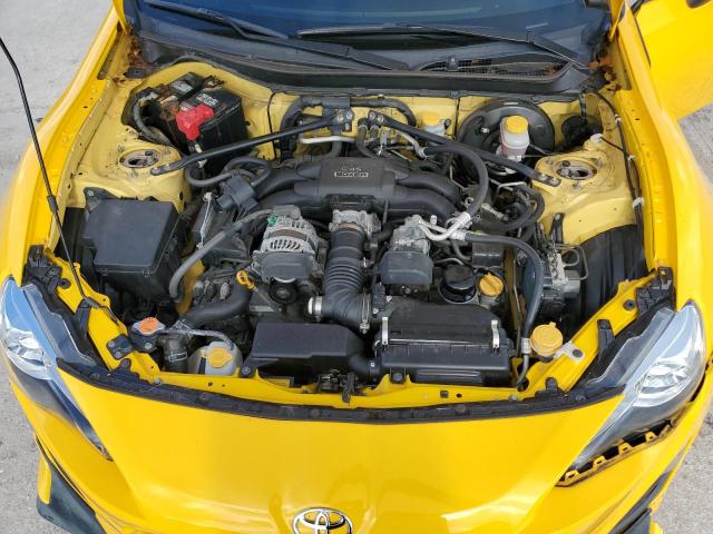 JF1ZNAA19F9706724 - 2015 TOYOTA SCION FR-S 黄色 照片 11