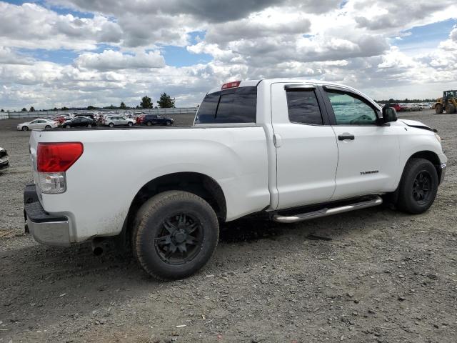 5TFUM5F10CX030646 - 2012 TOYOTA TUNDRA DOUBLE CAB SR5 WHITE photo 3