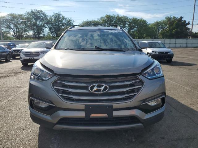 5NMZUDLBXHH024124 - 2017 HYUNDAI SANTA FE S GRAY photo 5