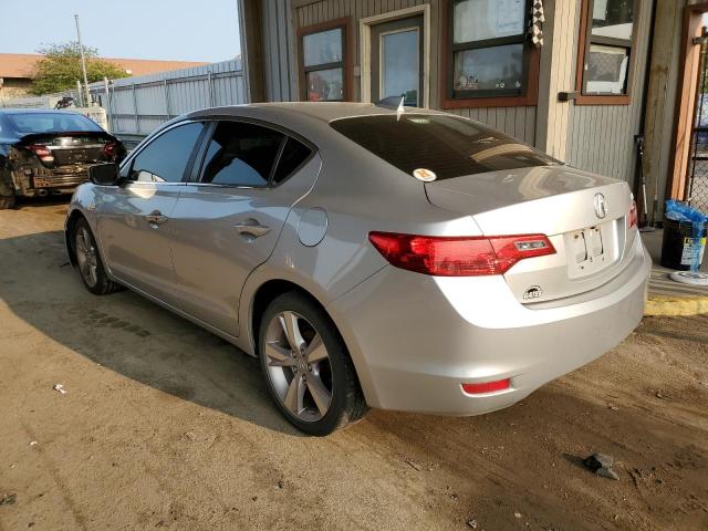 19VDE1F51DE018203 - 2013 ACURA ILX 20 PREMIUM SILVER photo 2