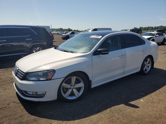 2015 VOLKSWAGEN PASSAT SE, 