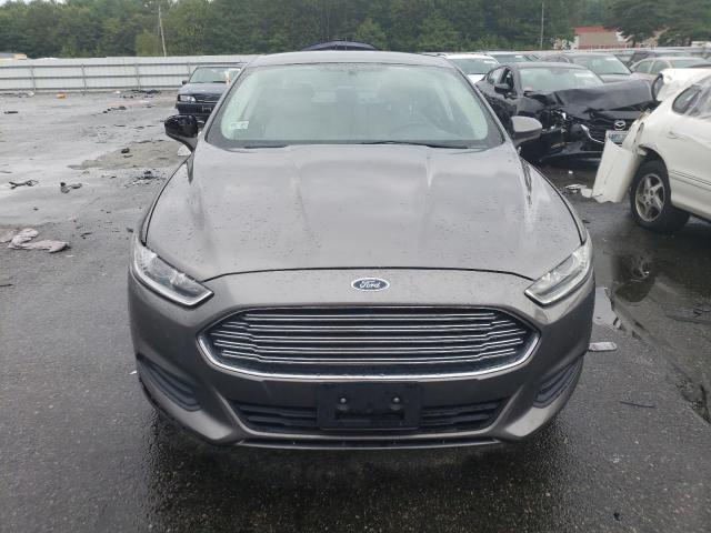 1FA6P0G72E5371962 - 2014 FORD FUSION S GRAY photo 5