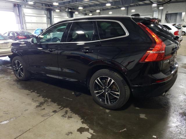 YV4A22RK7L1410482 - 2020 VOLVO XC60 T6 MOMENTUM BLACK photo 2